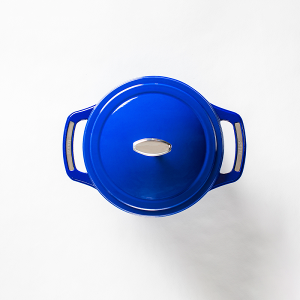 USA Enamel Cast Iron Dutch Oven