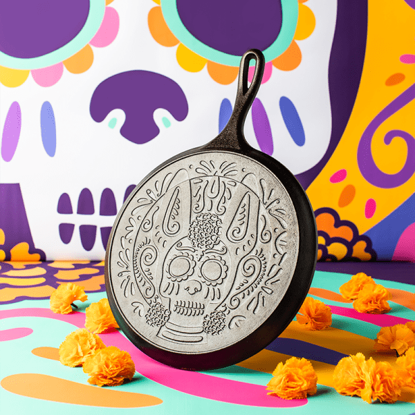 10.5 Inch Seasoned Cast Iron Xolo Sugar Skull Griddle