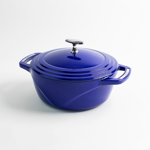 USA Enamel Cast Iron Dutch Oven