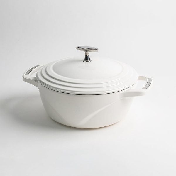 USA Enamel Cast Iron Dutch Oven