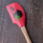 Holly Lodge Spatula