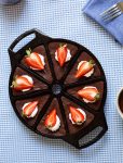 Seasoned Cast Iron Wedge Pan