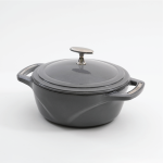 USA Enamel Cast Iron Dutch Oven