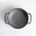 USA Enamel Cast Iron Dutch Oven