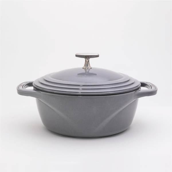 USA Enamel Cast Iron Dutch Oven